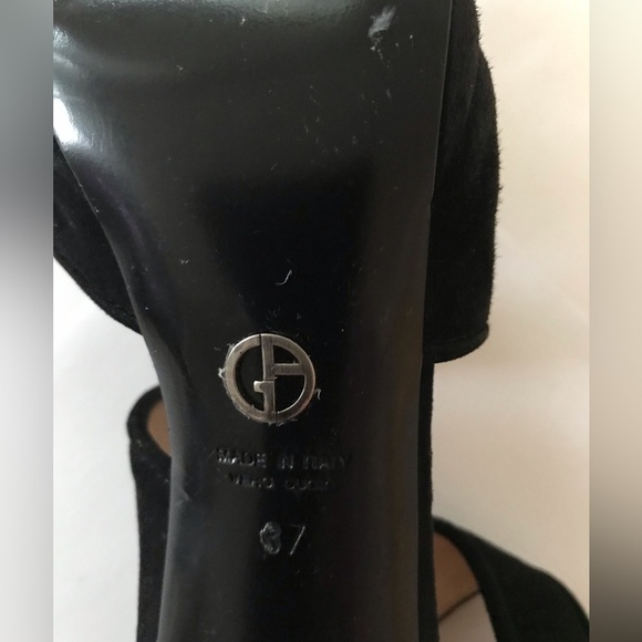 GIORGIO ARMANI Suede women shoes SZ 7 - Picture 6 of 9